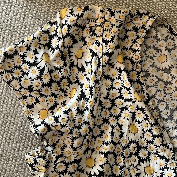 BUNDLE NWT 2 American Eagle Short Sleeve Tops Women’s XL - Picture 6 of 8